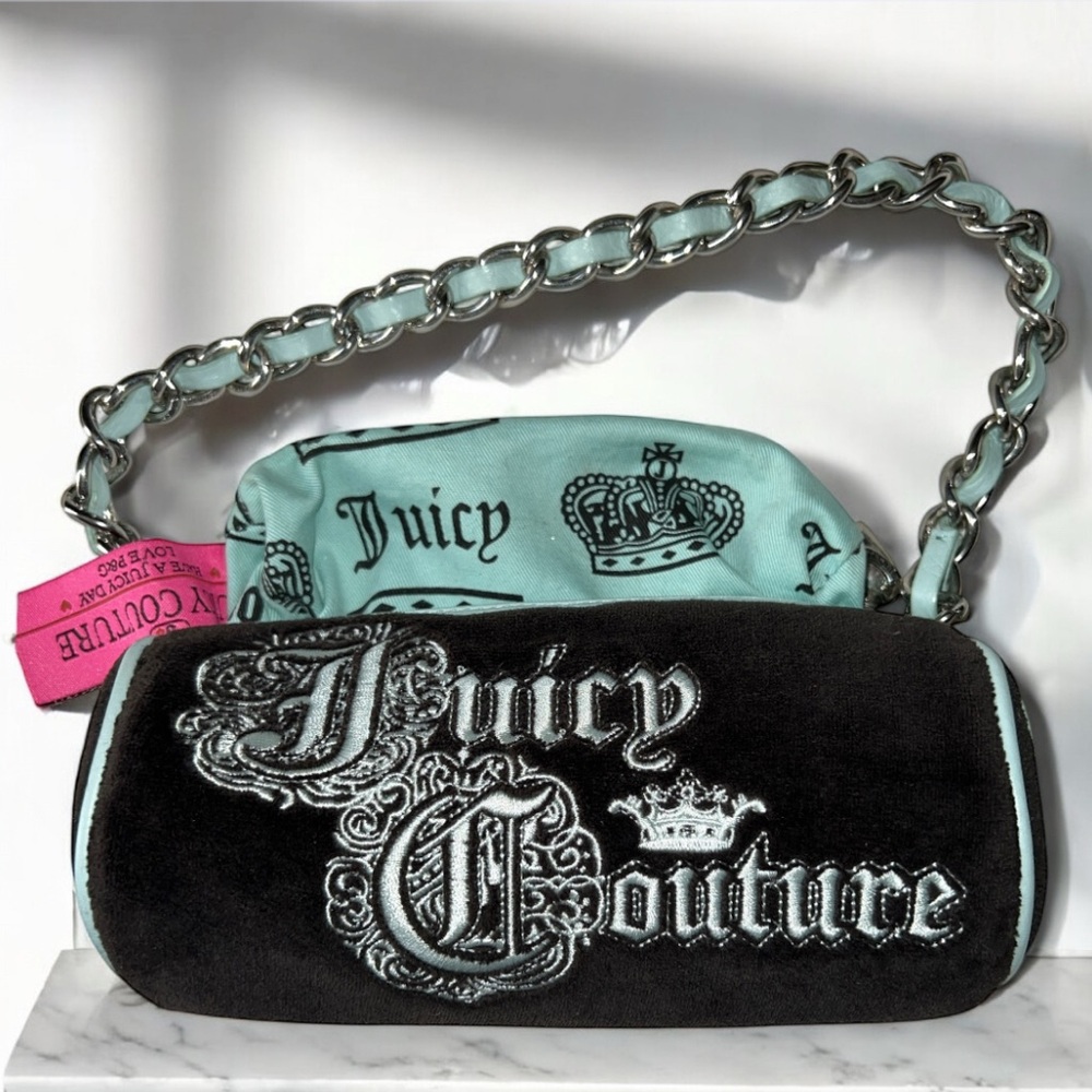 VINTAGE🌸 Juicy Couture Mini Barrel with RARE Rabbit Foot Charm🩵🖤 - Picture 10 of 11